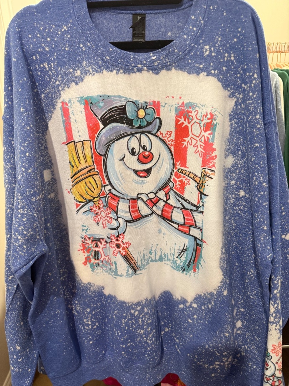 NWOT Frosty Animated Movie Sweatshirt